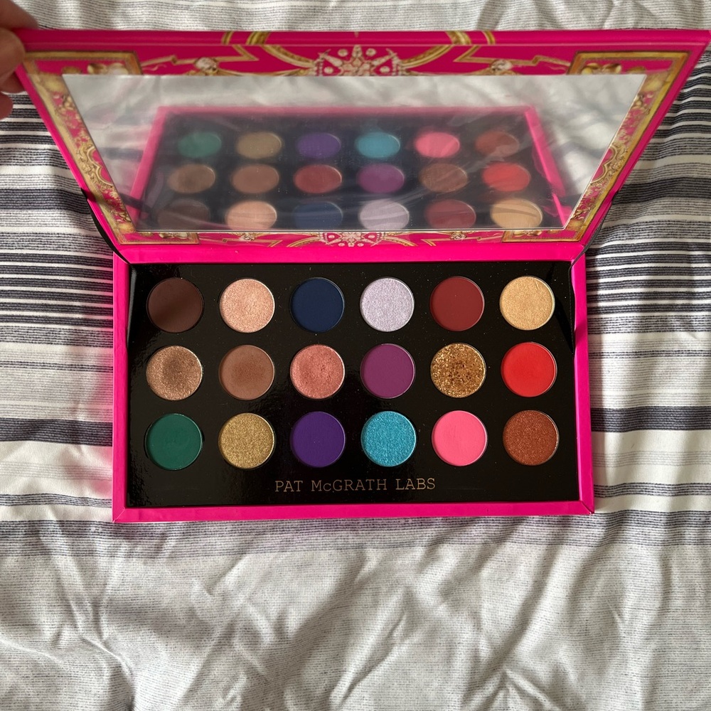 Pat McGrath Labs MTHRSP Mega Eyeshadow Palette: Celestial Nirvana